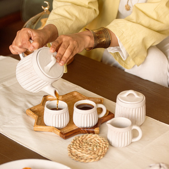 Dippy tea pot - Ellie Home